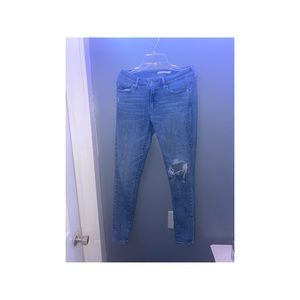 Levi’s skinny jeans size 26